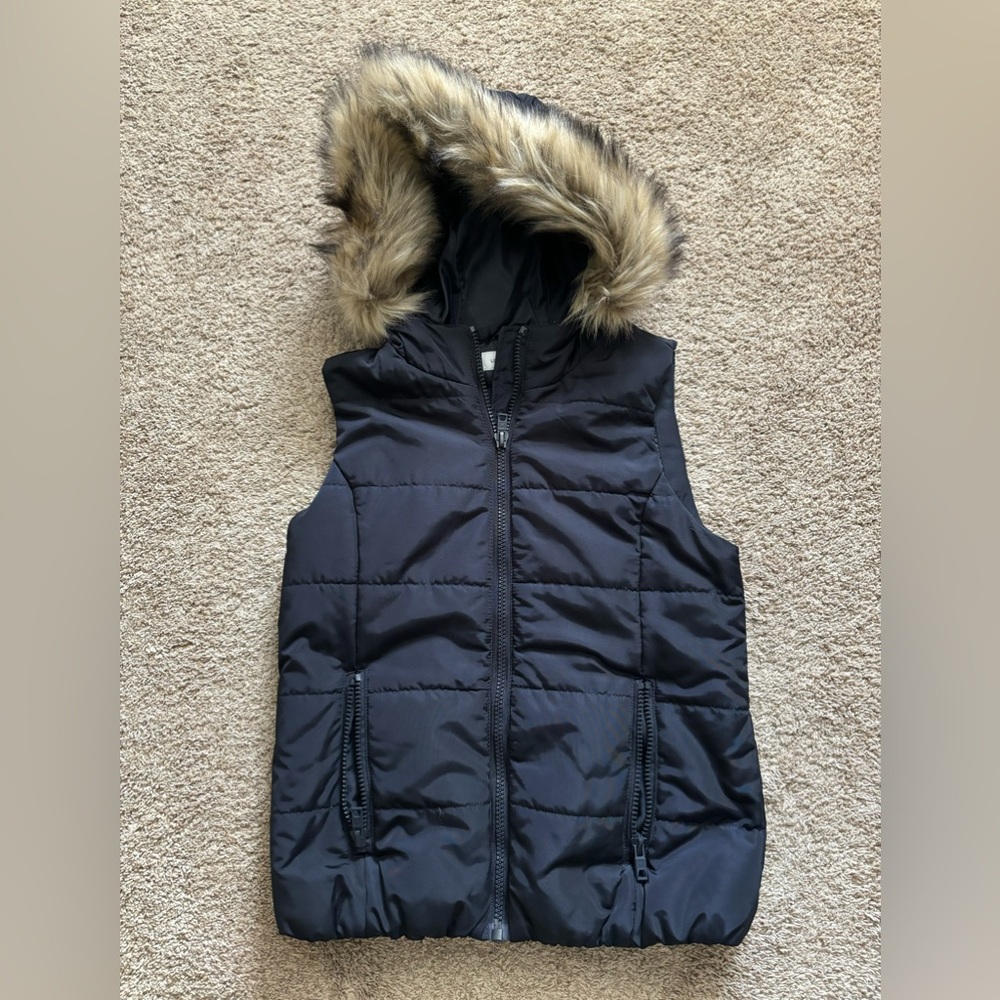 Liz Claiborne Vest